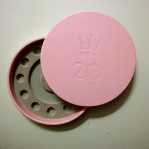 *NEW* Genuine PANDORA 20th Anniversary Round Jewelry Box Organizer Pink